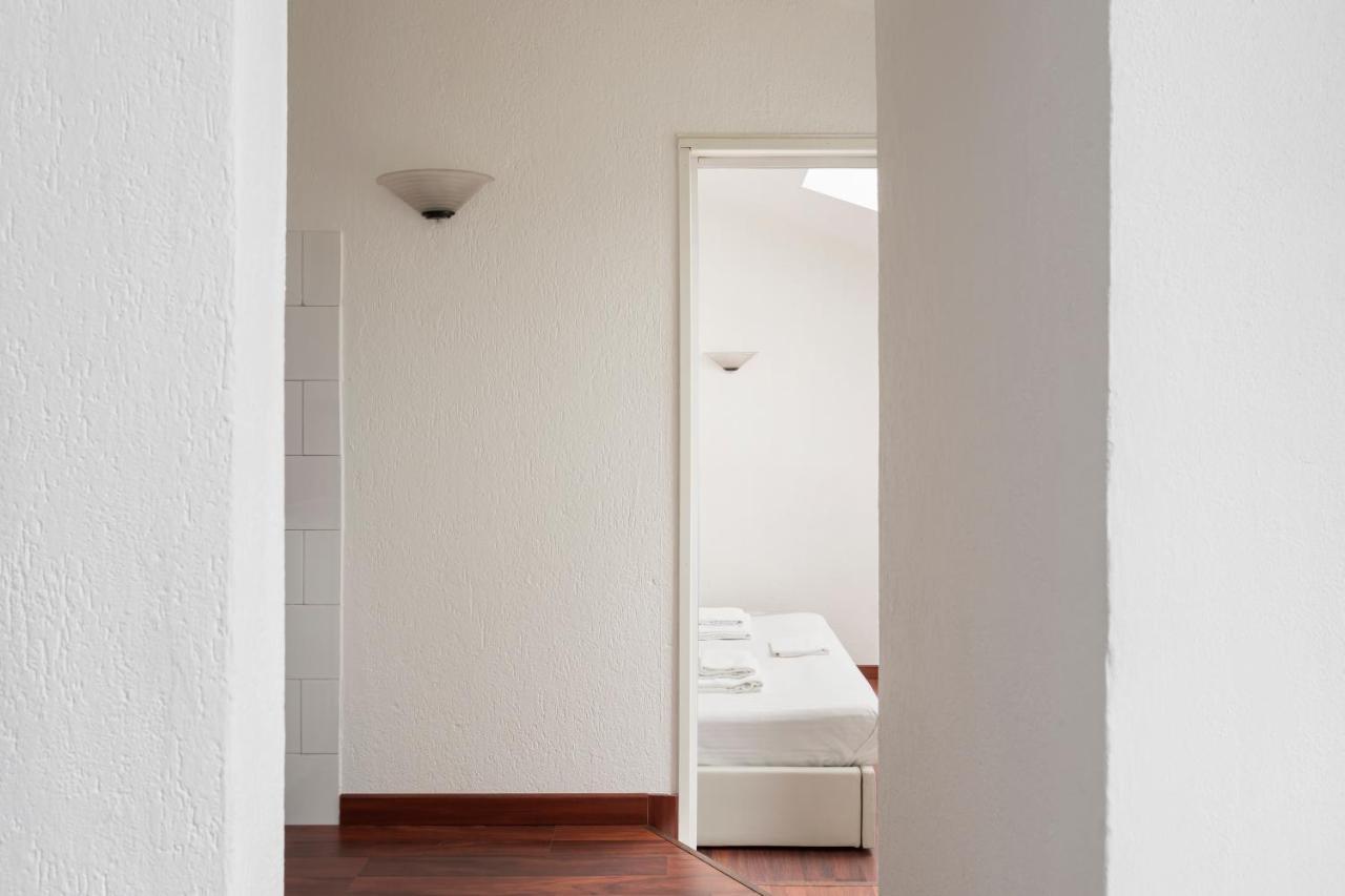 1 Bedroom & 1 Living Room Apt - Duomo 5 Μιλάνο Εξωτερικό φωτογραφία